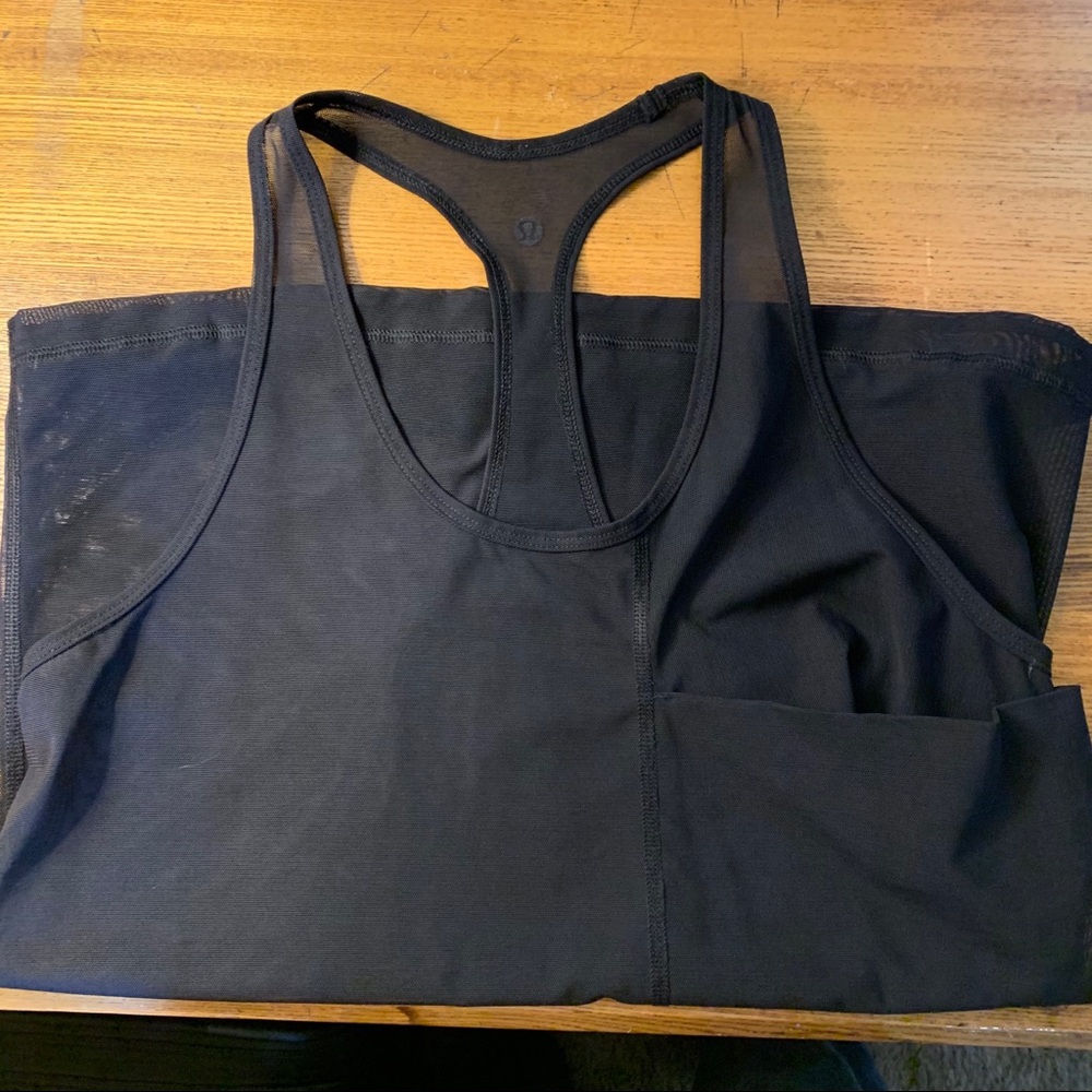EUC Lululemon Lab Mesh Tank Sz 6